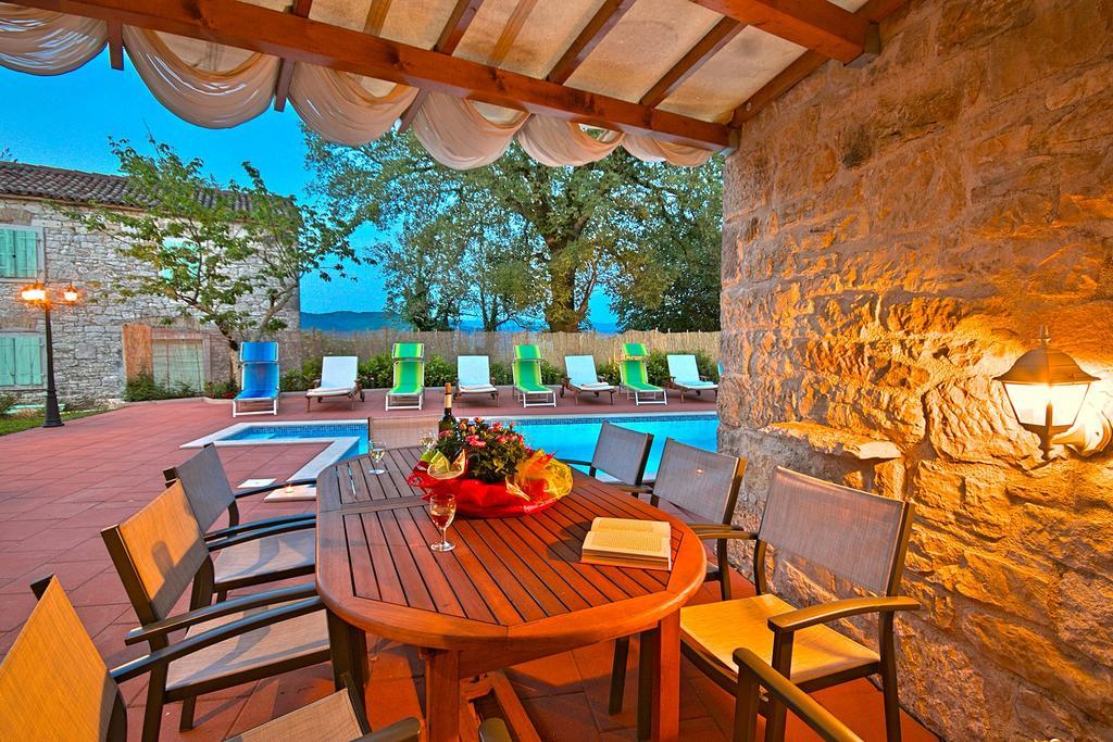 Villa Angela E Giovanni Vižinada Extérieur photo